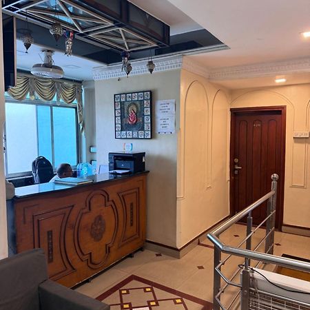 Hotel Tushar Pune Exterior foto