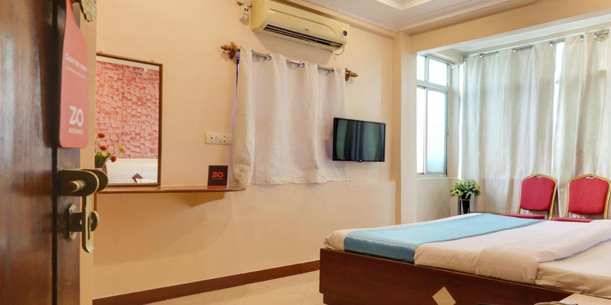 Hotel Tushar Pune Exterior foto