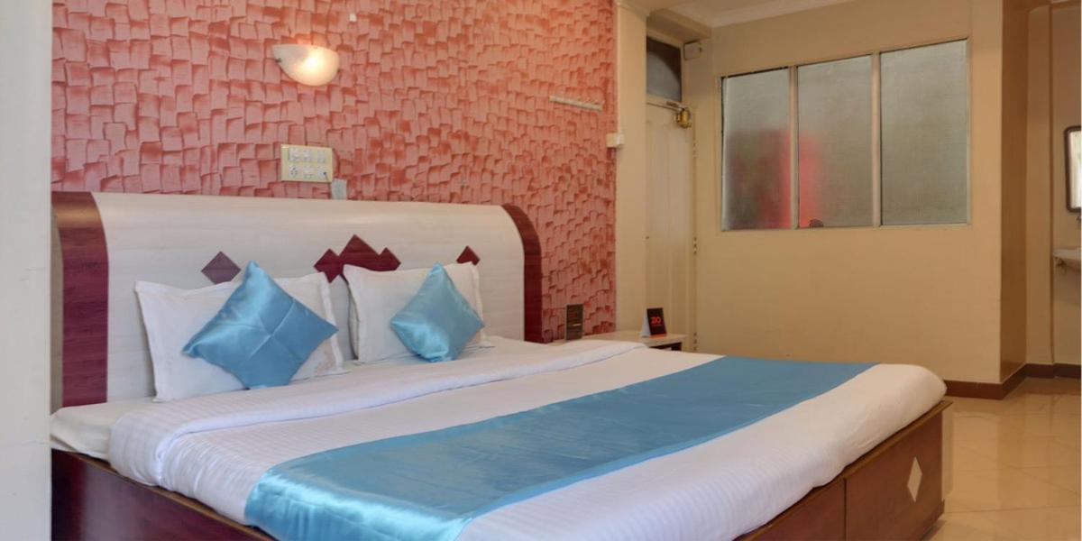 Hotel Tushar Pune Exterior foto